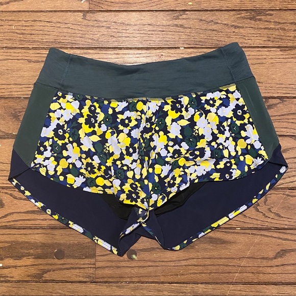 Outdoor Voices Pants - Outdoor Voices Hudson Shorts